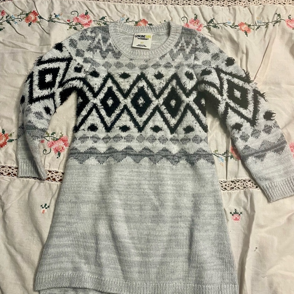 Stylish Kids Gray and Black Geometric Dress